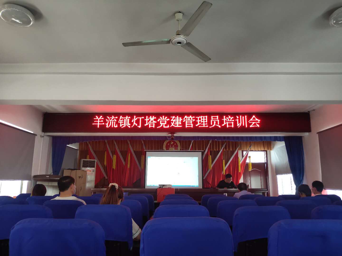 山東興源機械有限公司官網(wǎng)|起重機|行車|山東興源機械|單梁起重機|電動葫蘆|起重配件|www.qingchengsz.cn|xyqzj|qingchengsz.cn|興源起重機|興源|起重機行車|起重設(shè)備|起重機械